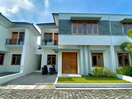 5 Bedroom House for sale in Gamping, Sleman, Gamping