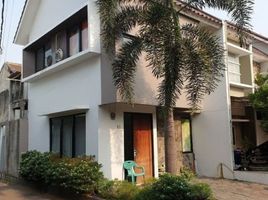 3 Bedroom Villa for sale in Halim Perdanakusuma Airport, Makasar, Kramat Jati