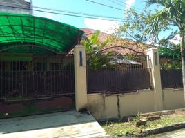 5 Bedroom House for sale in Dukuhpakis, Surabaya, Dukuhpakis