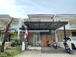 4 Habitación Casa en venta en Wiyung, East Jawa, Wiyung
