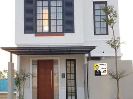 2 Habitación Villa en venta en Wiyung, East Jawa, Wiyung