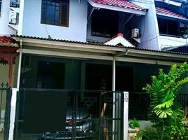 4 Kamar Rumah for sale in Jakarta Barat, Jakarta, Kembangan, Jakarta Barat