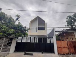 5 Bedroom House for sale in Sukomanunggal, Surabaya, Sukomanunggal