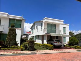 4 Habitación Casa en venta en Fusagasuga, Cundinamarca, Fusagasuga