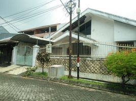 4 Kamar Rumah for sale in Wonocolo, Surabaya, Wonocolo