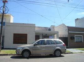 Studio Villa for sale in Moron, Buenos Aires, Moron