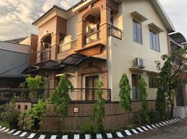 5 Bedroom House for sale in Gayungan, Surabaya, Gayungan