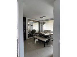 3 Bedroom Apartment for sale in Cali, Valle Del Cauca, Cali