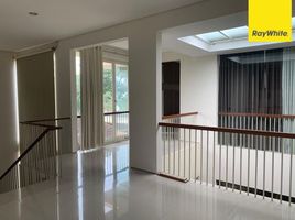 4 Bedroom House for rent in East Jawa, Lakarsantri, Surabaya, East Jawa