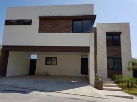 5 Habitación Casa en venta en Santiago, Nuevo León, Santiago