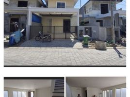 4 Habitación Casa en venta en Lakarsantri, East Jawa, Lakarsantri