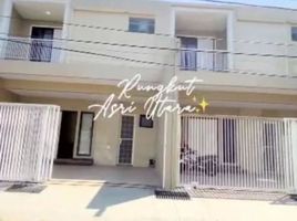 4 Habitación Casa en venta en Rungkut, East Jawa, Rungkut