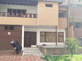 7 Bedroom Villa for sale in Bare Foot Park (Parque de los Pies Descalzos), Medellin, Medellin