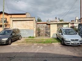 2 Bedroom House for sale in General Sarmiento, Buenos Aires, General Sarmiento