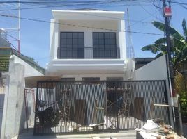 4 Bedroom House for sale in Dukuhpakis, Surabaya, Dukuhpakis