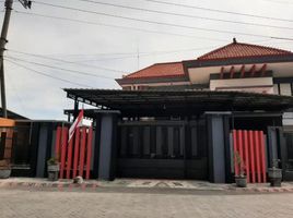 5 Kamar Rumah for sale in Wonocolo, Surabaya, Wonocolo