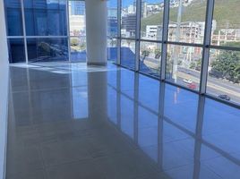 640 m2 Office for rent in Monterrey, Nuevo Leon, Monterrey
