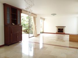 Villa 4 chambre à vendre à Envigado, Antioquia, Envigado