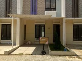 2 Kamar Vila for sale in Curug, Tangerang, Curug