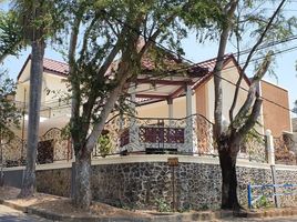 5 Habitación Casa en venta en Klojen, East Jawa, Klojen