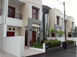 5 Bedroom House for sale in Cipondoh, Tangerang, Cipondoh