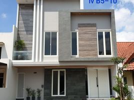 5 Schlafzimmer Haus zu verkaufen in Lakarsantri, East Jawa, Lakarsantri