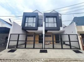 4 Bedroom House for sale in Waru, Sidoarjo, Waru