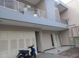 4 Habitación Casa en venta en Rungkut, East Jawa, Rungkut