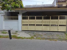 4 Kamar Vila for sale in Lakarsantri, East Jawa, Lakarsantri, Surabaya, East Jawa, Indonesia