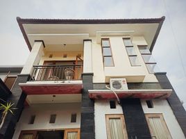 4 Bedroom Villa for sale in Ginyar, Gianyar, Ginyar