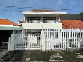 3 Bedroom House for sale in Siloam Hospitals Surabaya, Gubeng, Gubeng