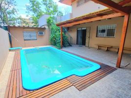 4 Schlafzimmer Haus zu verkaufen in General San Martin, Buenos Aires, General San Martin