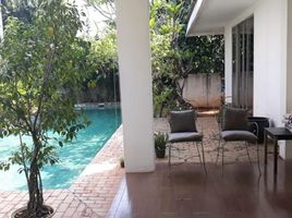 4 Bedroom Villa for sale in Universitas Katolik Indonesia Atma Jaya, Tanah Abang, Kebayoran Lama