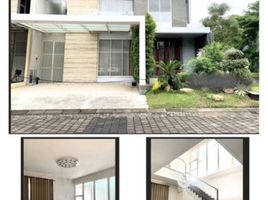 5 Bedroom House for sale in Wiyung, Surabaya, Wiyung