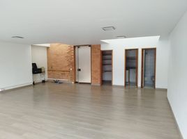 57.24 SqM Office for sale in Bogota, Cundinamarca, Bogota