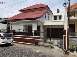 4 Schlafzimmer Haus zu verkaufen in Sukolilo, East Jawa, Sukolilo
