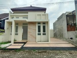 2 Kamar Rumah for sale in Pakisaji, Malang Regency, Pakisaji