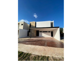 3 Schlafzimmer Villa zu verkaufen in Yaxkukul, Yucatan, Yaxkukul