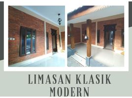 4 Bedroom House for sale in Seyegan, Sleman, Seyegan