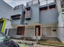 6 Schlafzimmer Haus zu verkaufen in Gayungan, East Jawa, Gayungan