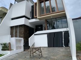 6 Schlafzimmer Haus zu verkaufen in Mulyorejo, East Jawa, Mulyorejo