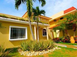 4 Bedroom House for sale in Manta, Manabi, Manta, Manta