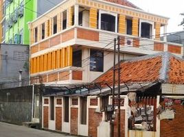 5 Kamar Rumah for sale in Ancol beach, Tanjung Priok, Tamansari