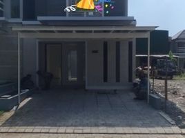 3 Habitación Villa en venta en Lakarsantri, East Jawa, Lakarsantri