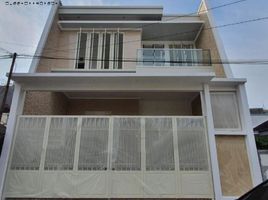 3 Habitación Villa en venta en Tambaksari, East Jawa, Tambaksari