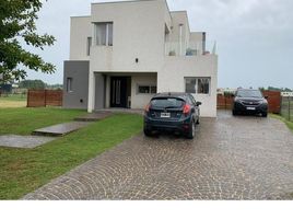 Villa 4 chambre à vendre à Escobar, Buenos Aires, Escobar