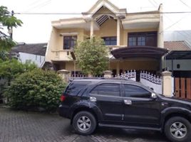 5 Bedroom House for sale in Dukuhpakis, Surabaya, Dukuhpakis