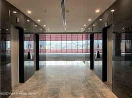 444 m² Office for sale in Mexico, Huixquilucan, Mexico