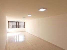 34 SqM Office for rent in Caldas, Manizales, Caldas