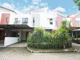 4 Bedroom Villa for sale in Pamulang, Tangerang, Pamulang